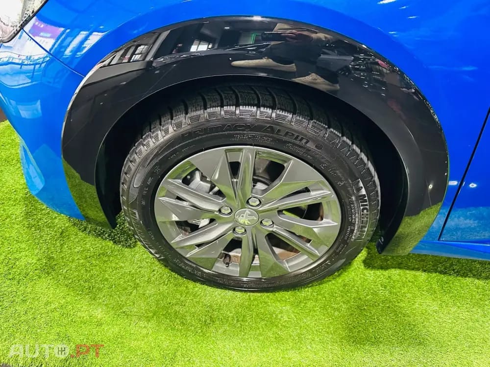 Peugeot E-208 50 kWh Allure