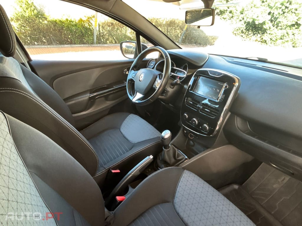 Renault Clio Sport Tourer 1.5 dCi Confort