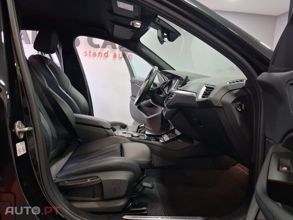 BMW 116 i Pack Desportivo M