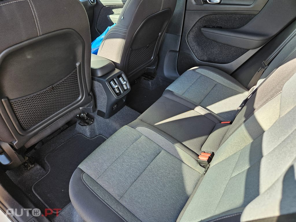 Volvo XC40 T2, 1.5, 129cv, CORE