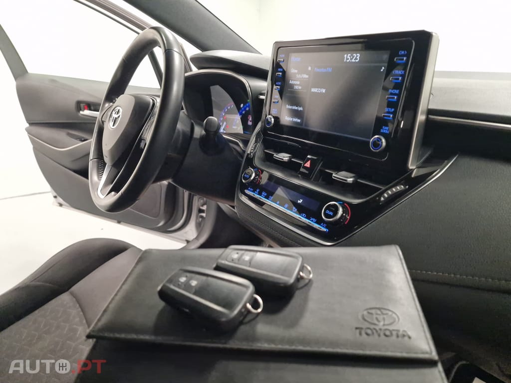 Toyota Corolla Touring Sports 1.8 Hybrid Comfort+P.Sport