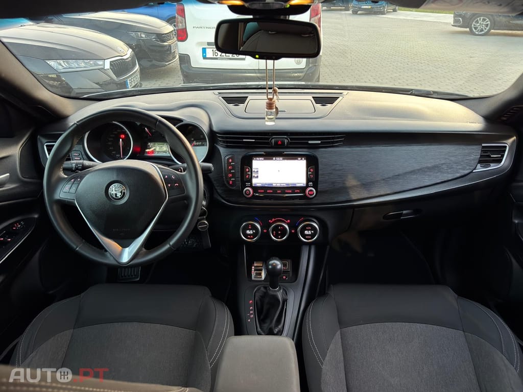 Alfa Romeo Giulietta 1.6 JTDM Sport TCT