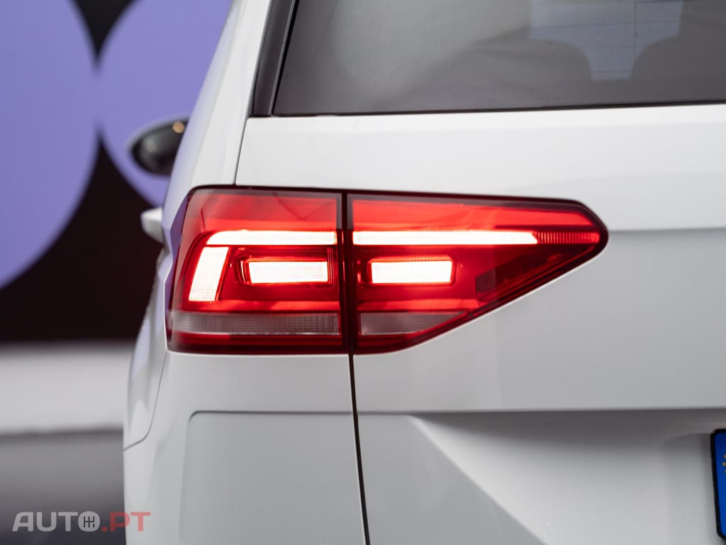 Volkswagen Touran 2.0 TDI Confortline