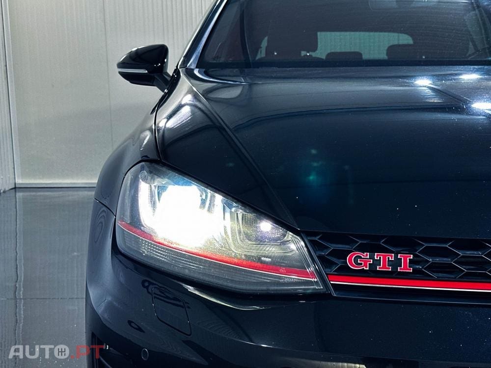 Volkswagen Golf GTi DSG