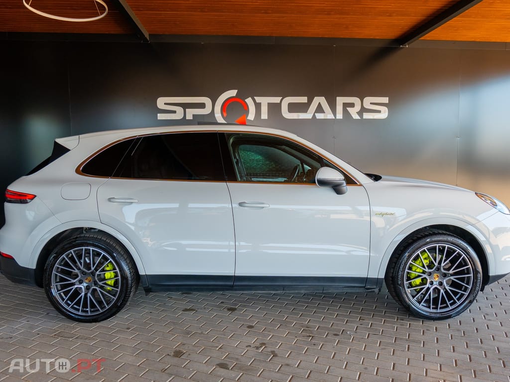 Porsche Cayenne E-Hybrid