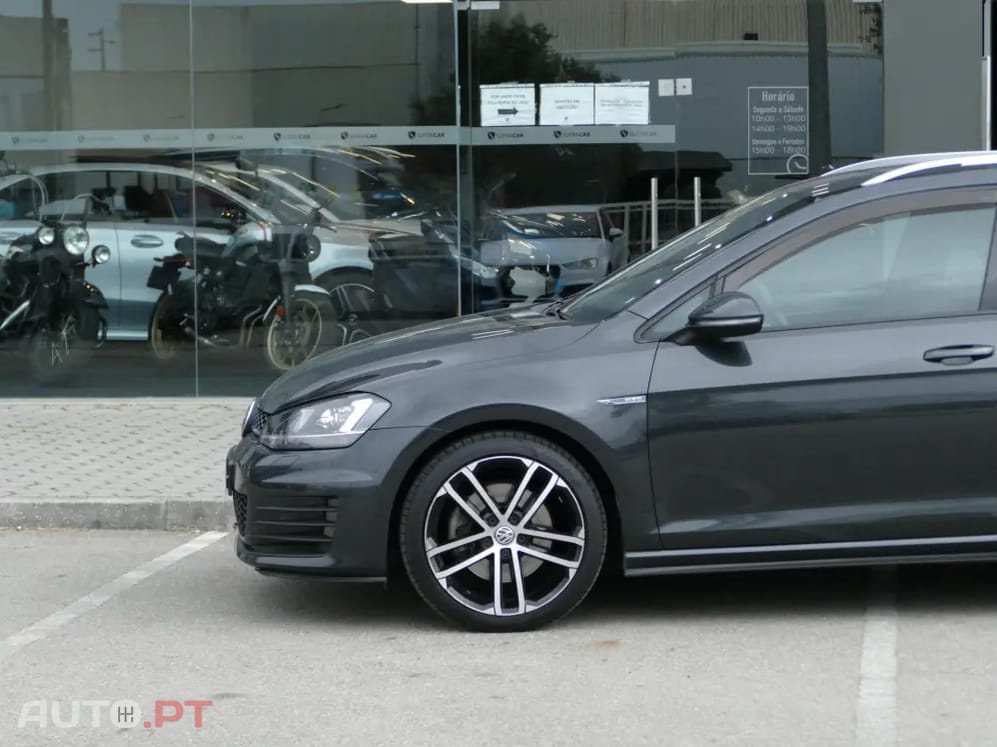 Volkswagen Golf Variant 2.0 TDi GTD DSG