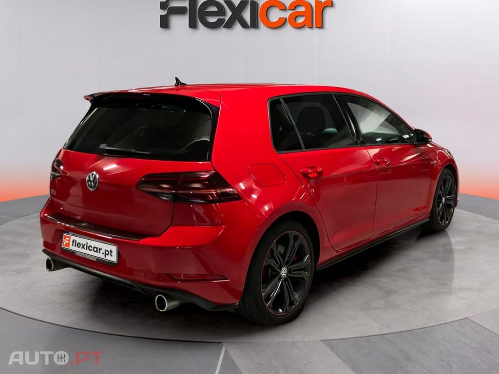 Volkswagen Golf 2.0 TSI GTI DSG Performance