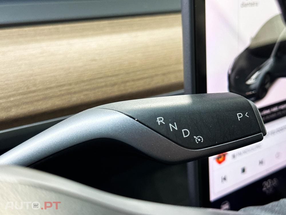 Tesla Model 3 Long Range AWD Dual Motor