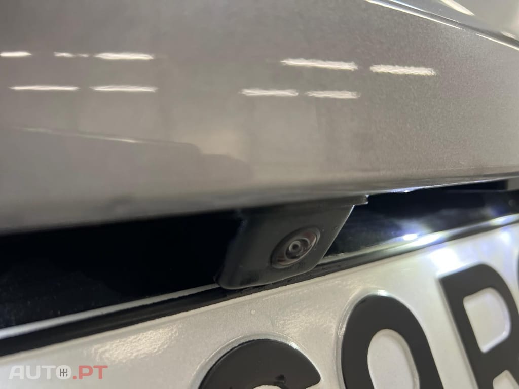 Peugeot E-208 50 kWh Allure Pack