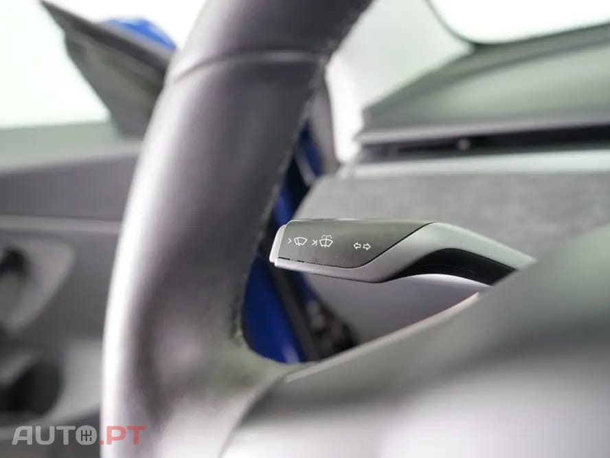 Tesla Model 3 Standard Range Plus RWD