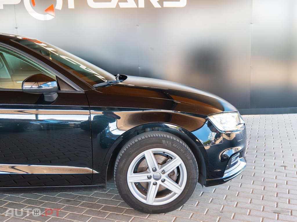 Audi A3 1.6 TDI S tronic