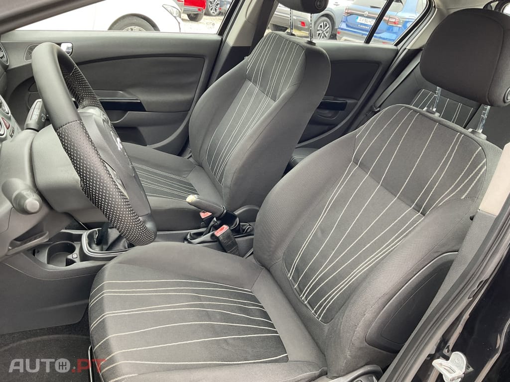 Opel Corsa 1.2 Enjoy