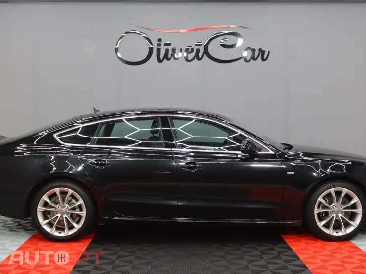 Audi A5 2.0 TDI S-line — fotografia 2