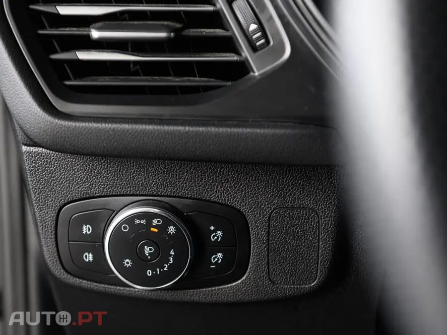 Ford Focus SW 1.0 EcoBoost ST-Line