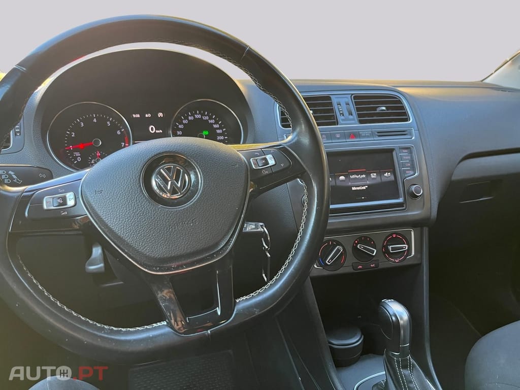 Volkswagen Polo 1.2 DSG 