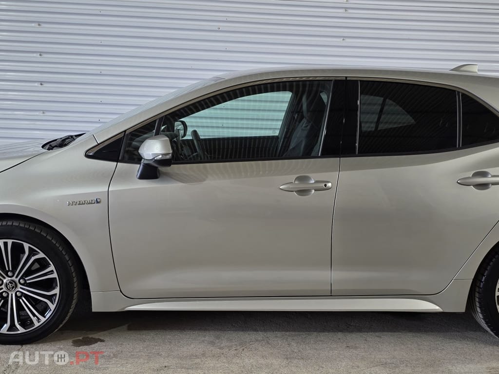Toyota Corolla 2.0 Hybrid Exclusive