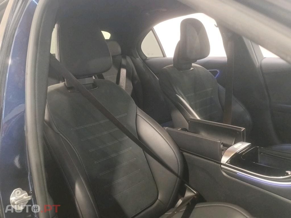 Mercedes-Benz C 300 e AMG Line