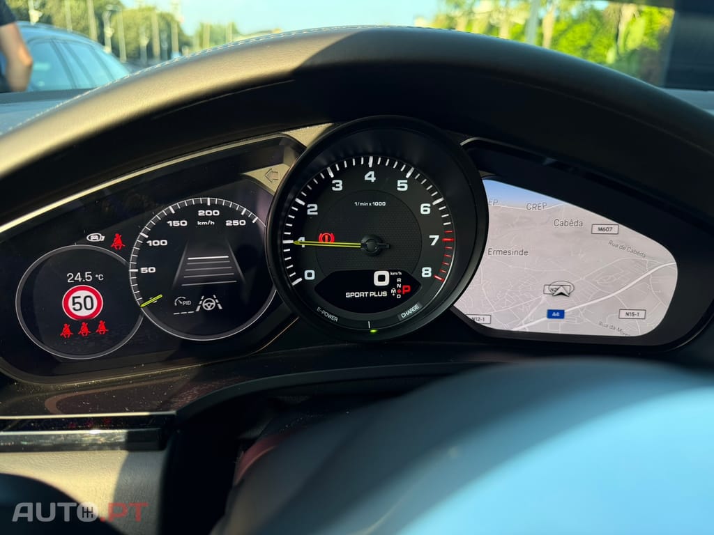 Porsche Cayenne E-Hybrid Tiptronic S