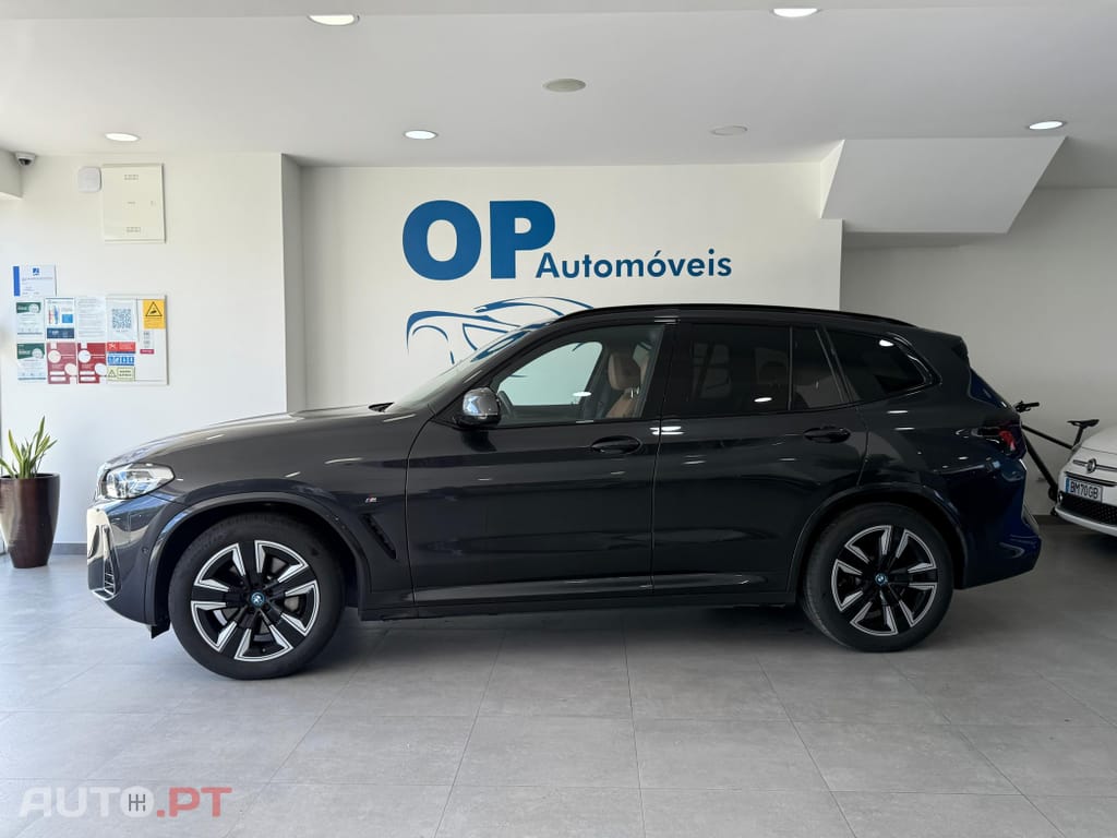 BMW iX3 M Sport Inspiring