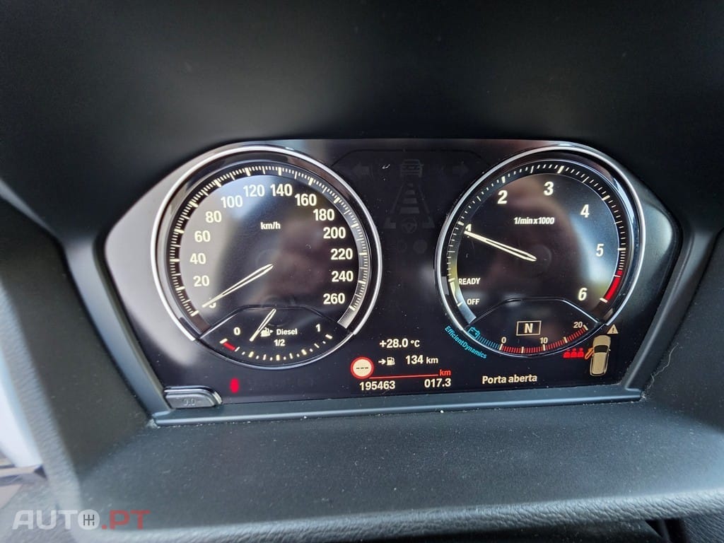 BMW X1 16 d sDrive Advantage — fotografia 17