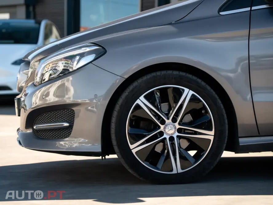 Mercedes-Benz B 200 (CDI) d 7G-DCT Style