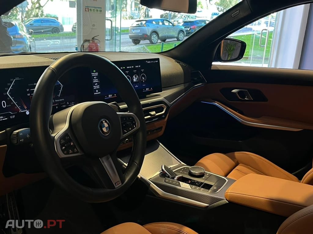 BMW 330 e Pack Desportivo M Auto — fotografia 7