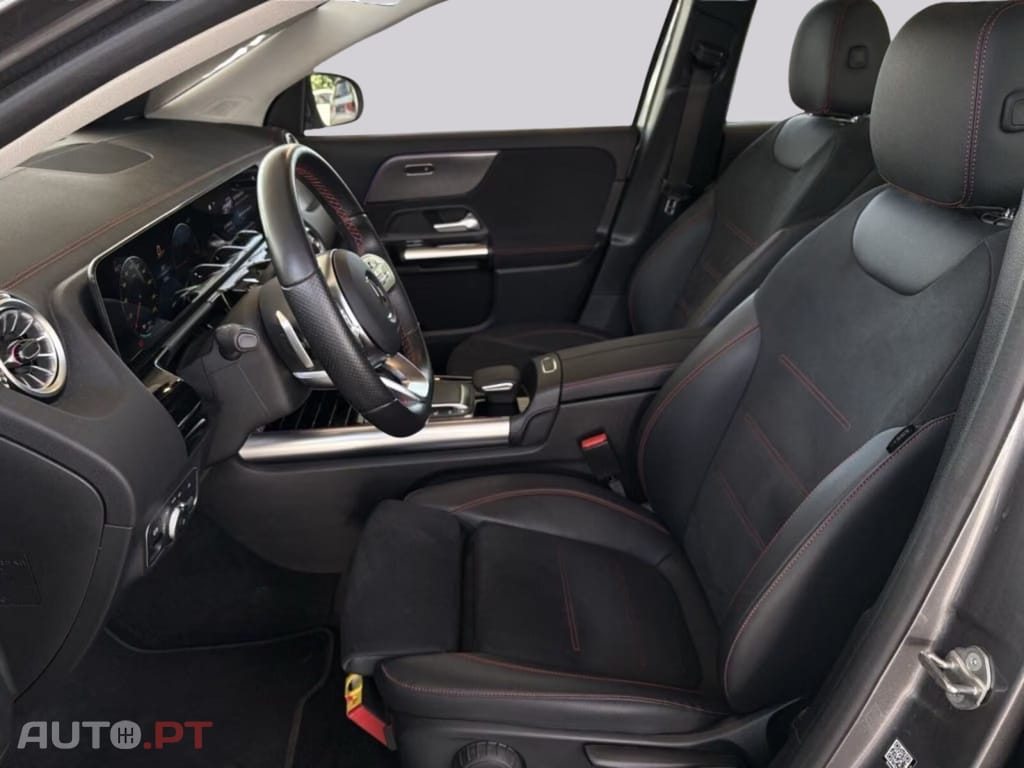 Mercedes-Benz EQA 250 AMG I.V.A DEDUTIVEL