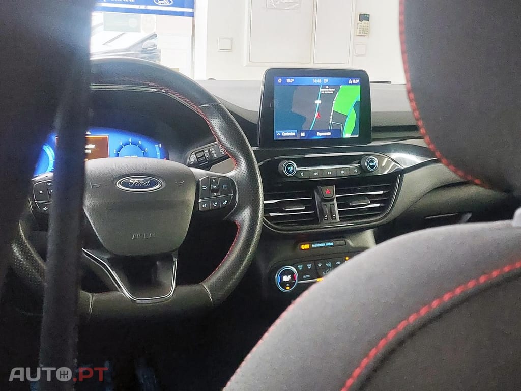 Ford Kuga 1.5 EcoBoost ST-Line