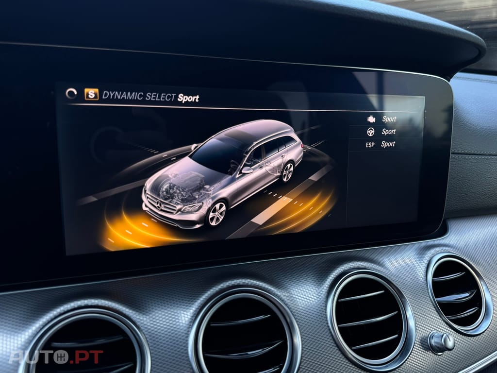 Mercedes-Benz E 220 d AMG Line