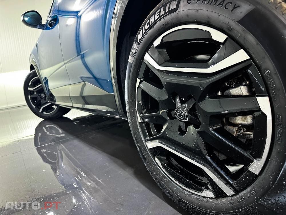 Peugeot E-3008 73 kWh GT