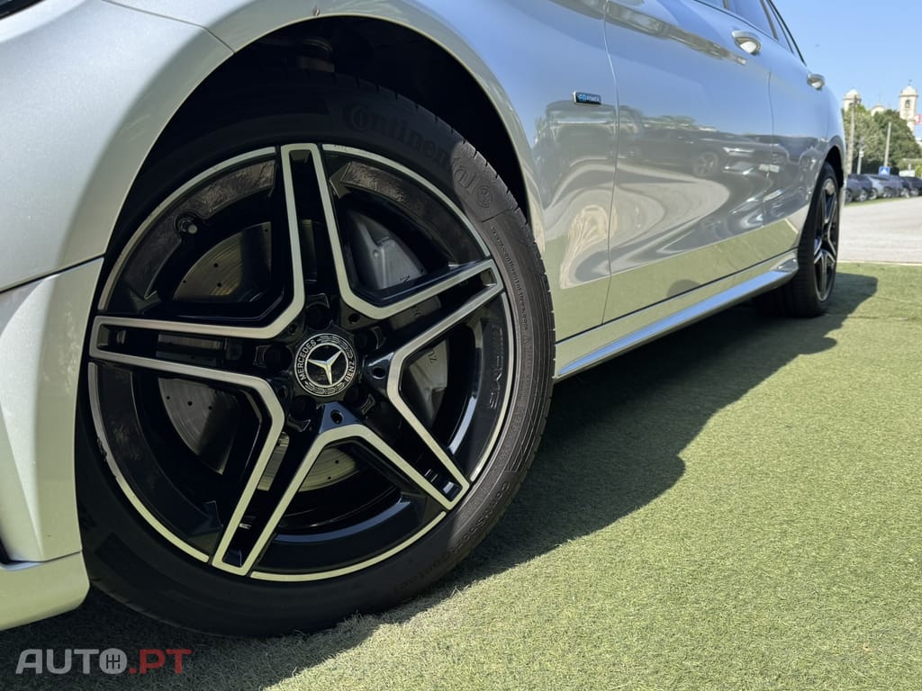 Mercedes-Benz C 300 de AMG Line