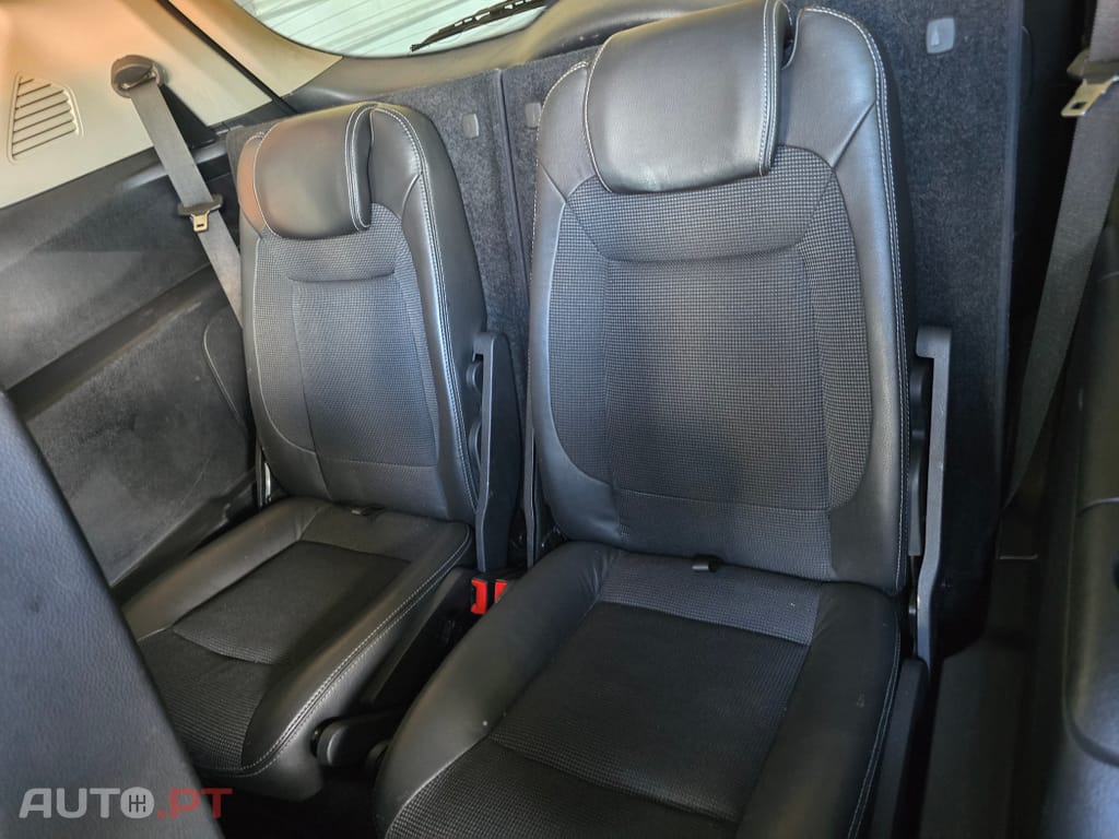 Ford S-Max 2.0 TDCi Titanium 7L