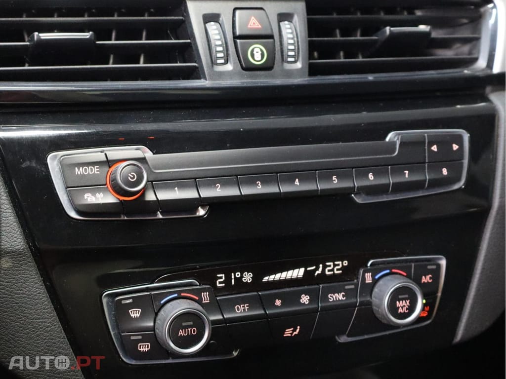 BMW X1 xDrive25e Advantage