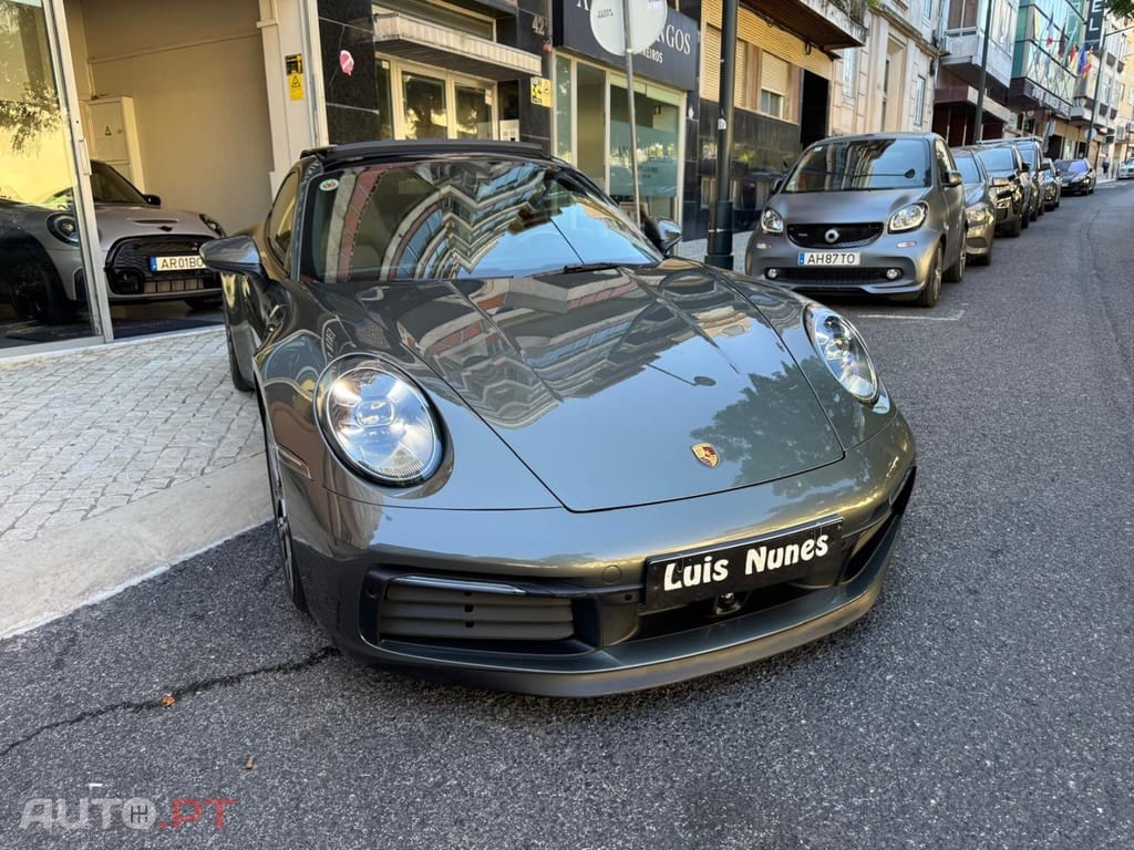 Porsche 911 Carrera 4S PDK