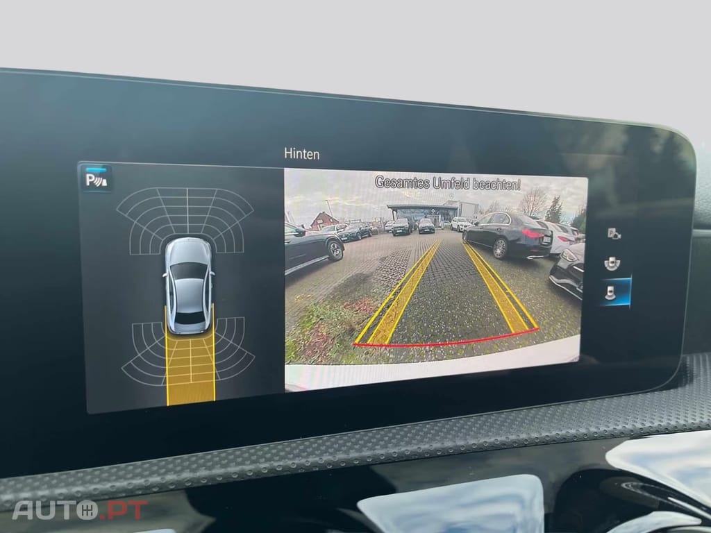 Mercedes-Benz A 250 e AMG