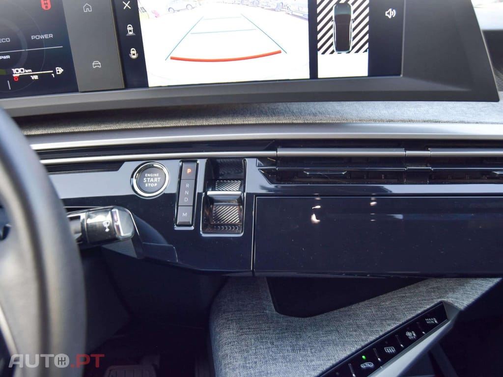 Peugeot 3008 1.2 Hybrid Allure e-DCS6