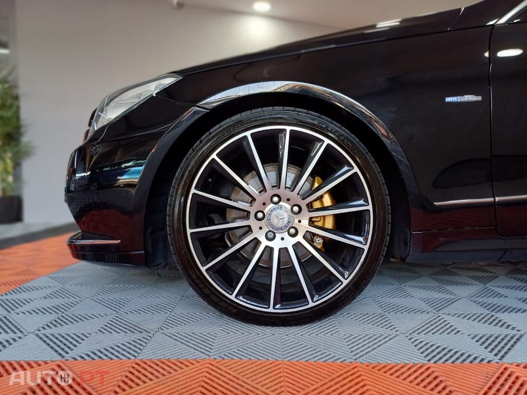 Mercedes-Benz E 250 CDi Avantgarde BlueEf.Auto.