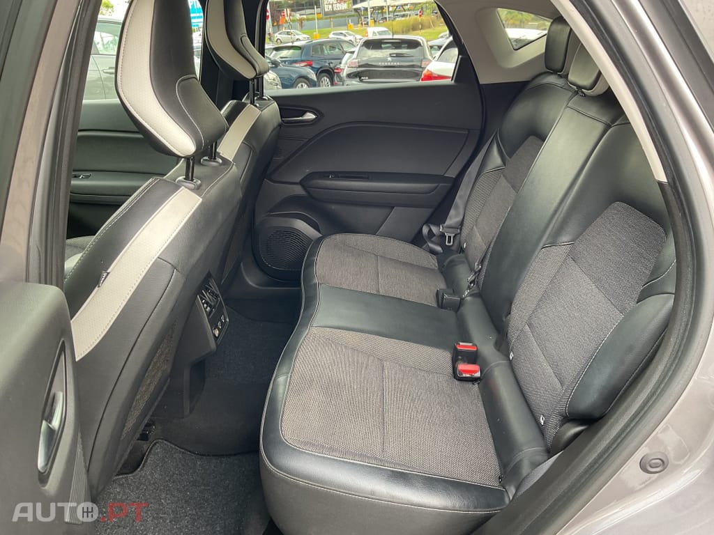 Renault Captur 1.0 TCe Intens
