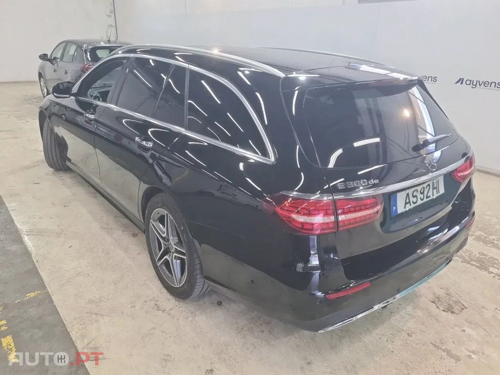 Mercedes-Benz E 300 de AMG Line