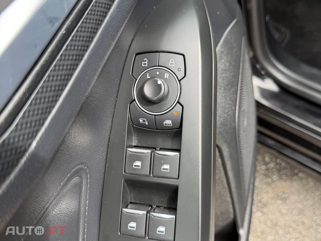 Ford Focus SW 1.0 EcoBoost MHEV ST-Line