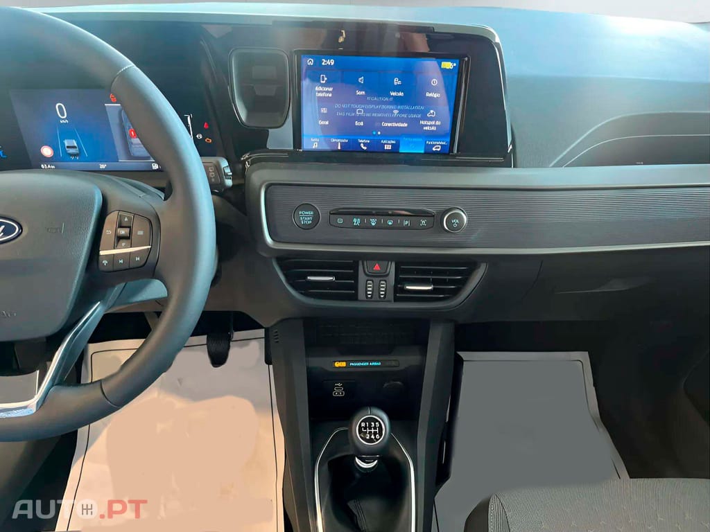 Ford Tourneo 1.0 EcoBoost Titanium