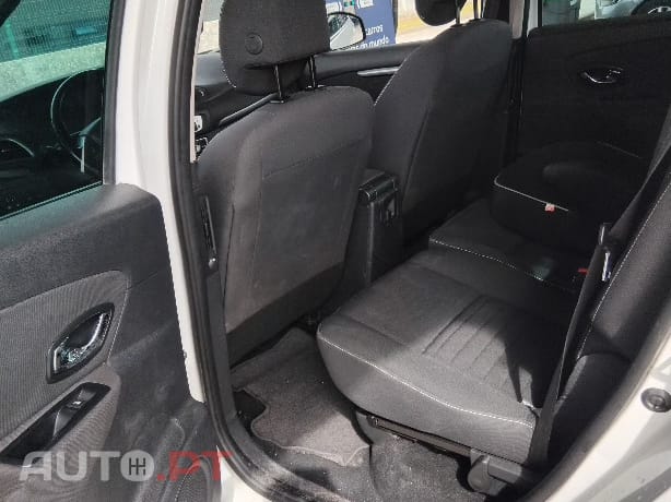 Renault Scénic 7 lugares