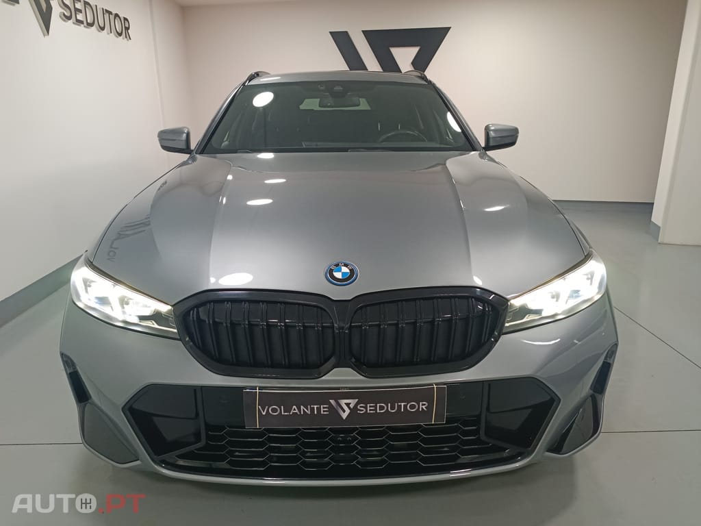 BMW 320 e Pack Desportivo M Auto