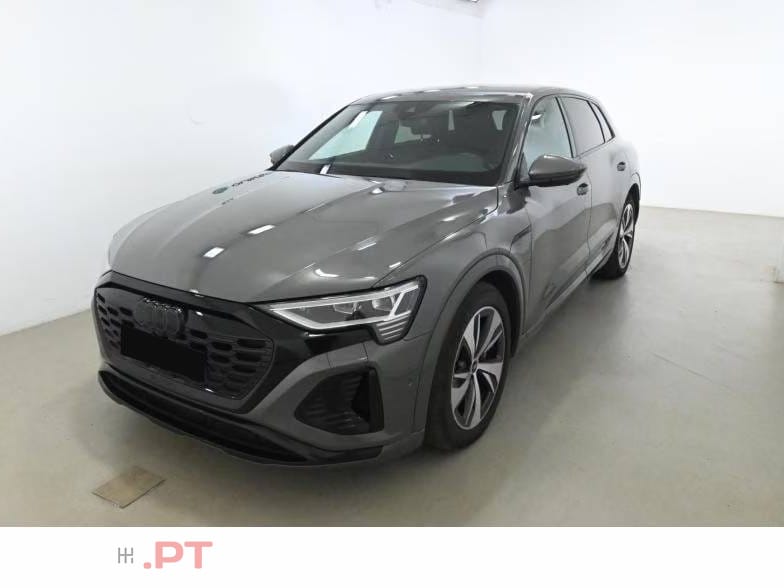 Audi Q8 E-Tron 50 quattro S line