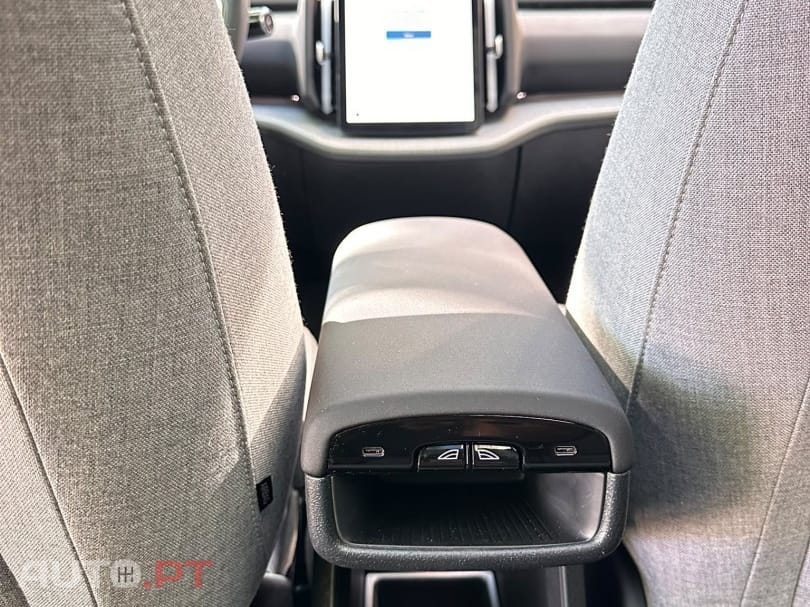 Volvo EX30 Twin Motor Performance AWD Black Edition Ultra