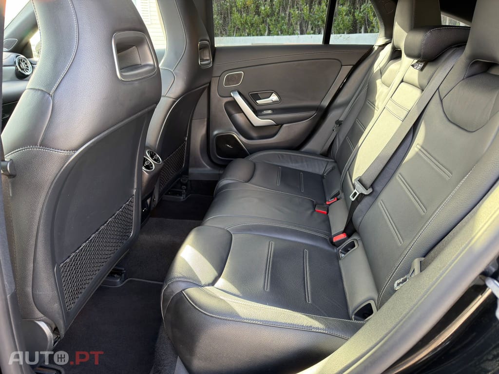 Mercedes-Benz CLA 250 e AMG Line