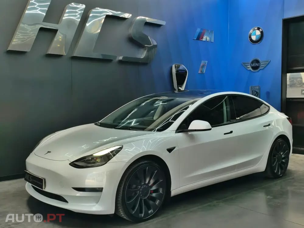 Tesla Model 3 Performance Tração Integral