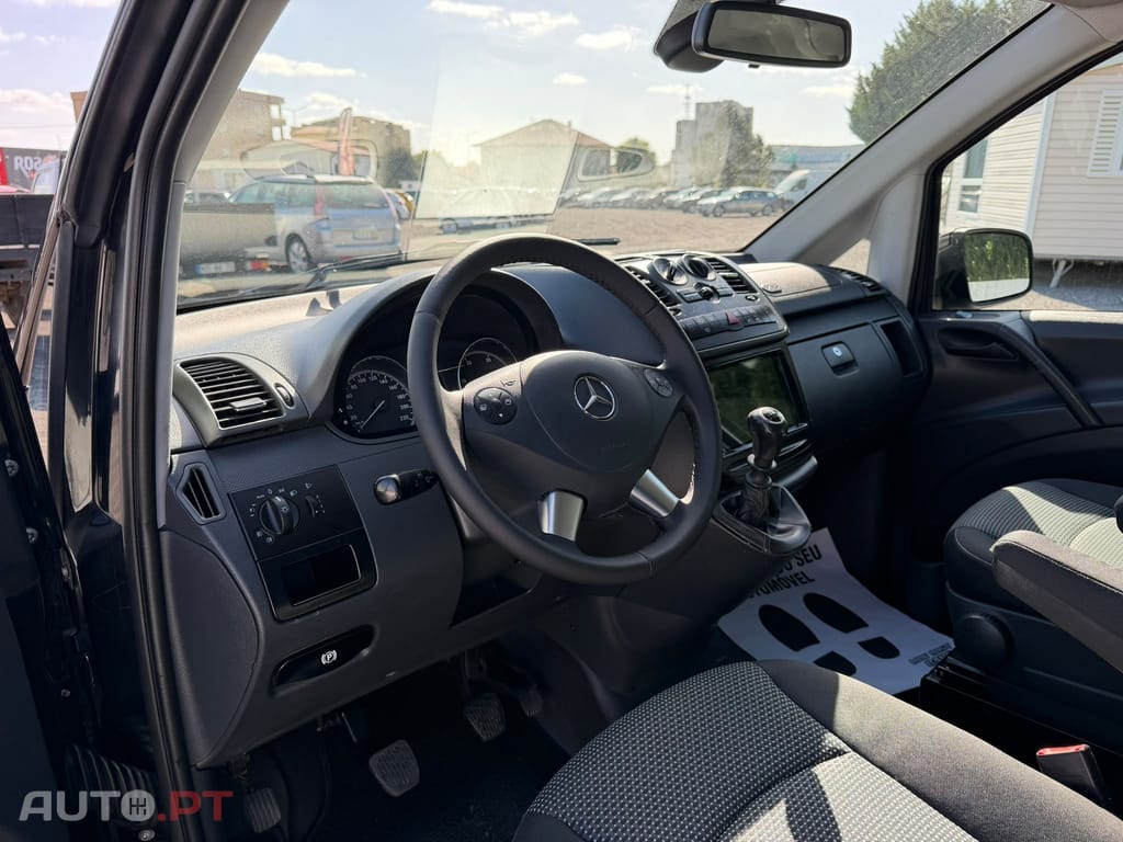 Mercedes-Benz Vito 5 LUGARES
