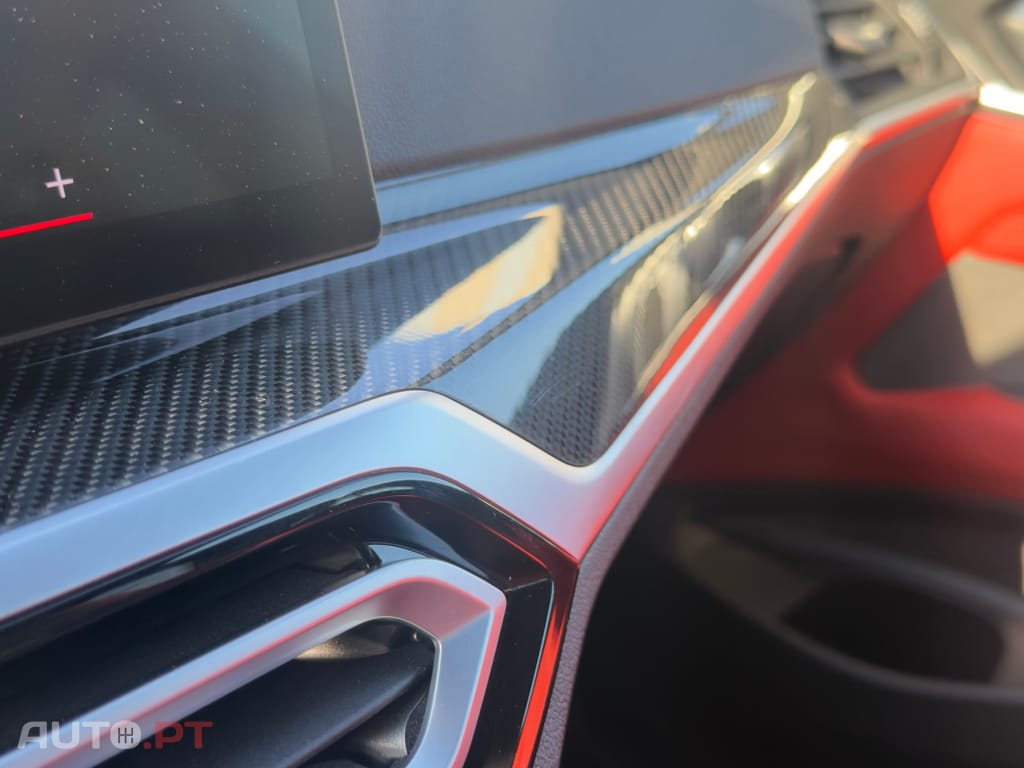 BMW M4 X-DRIVE CARBONO