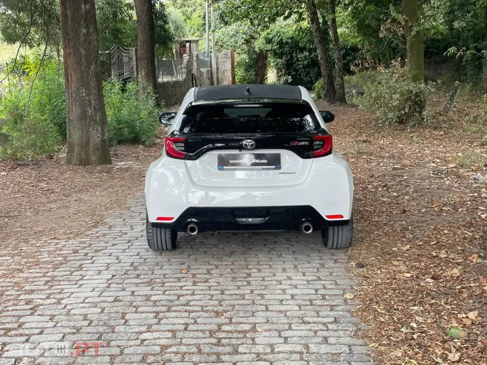 Toyota GR Yaris c/ High-Performance-Pack